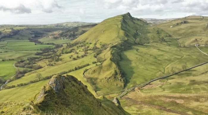 Chrome Hill, a 443m Tump in Derbyshire (photo: Martin Richardson)