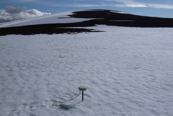Beinn Bhreac NE Top col, with Beinn Bhreac behind