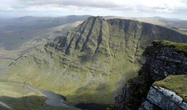 Creag an Duine from Seana Bhraigh (photo: Bert Barnett)
